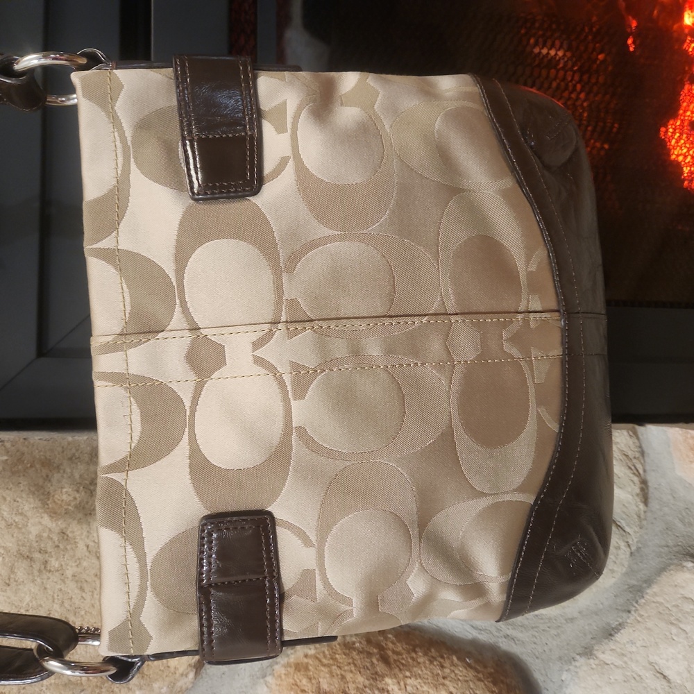 Coach Signature 2011 Tan and Brown Crossbody Bag - Picture 7 of 16